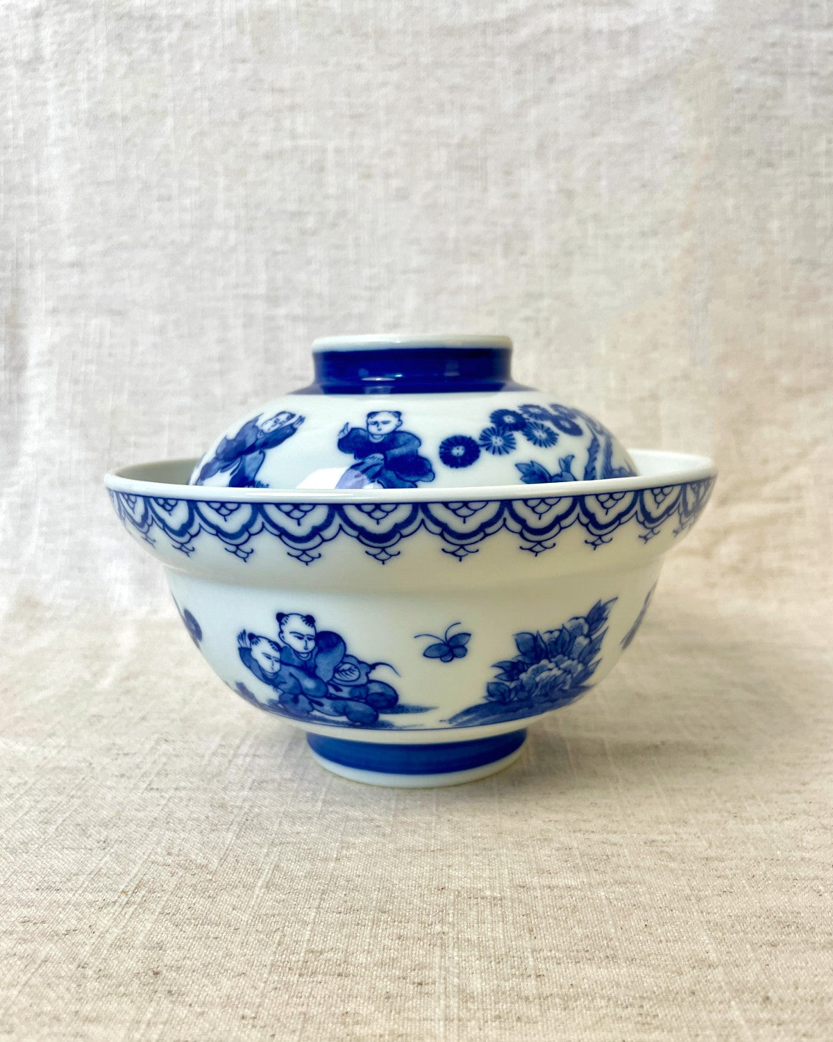 Vintage Japanese Karako Bowl with Lid