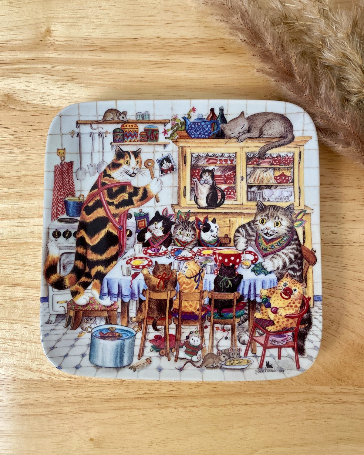 German Decorative Square Cat Plate - 'Visit to the Katz Family'