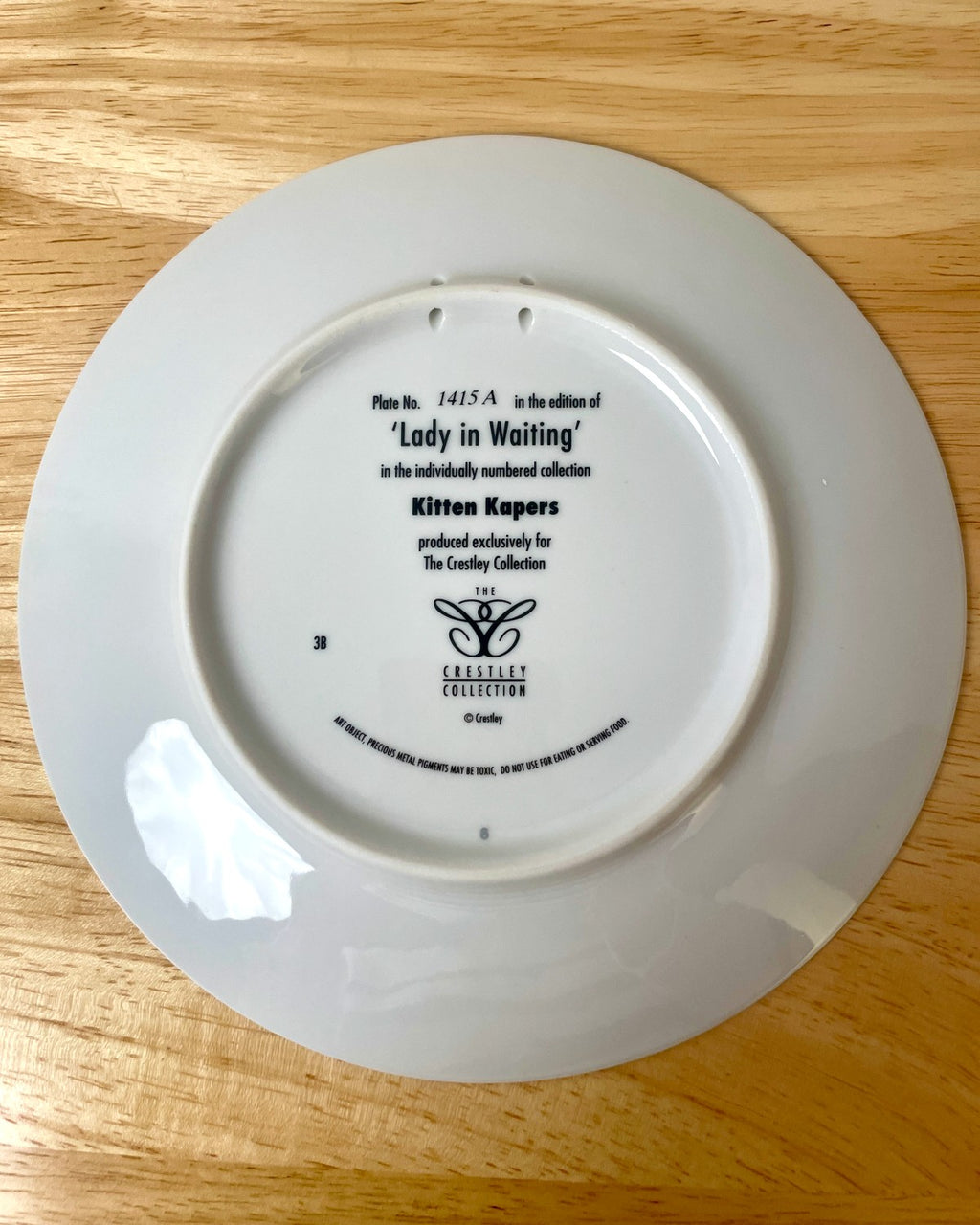 Cat Decorative Plate - 'Lady in Waiting'